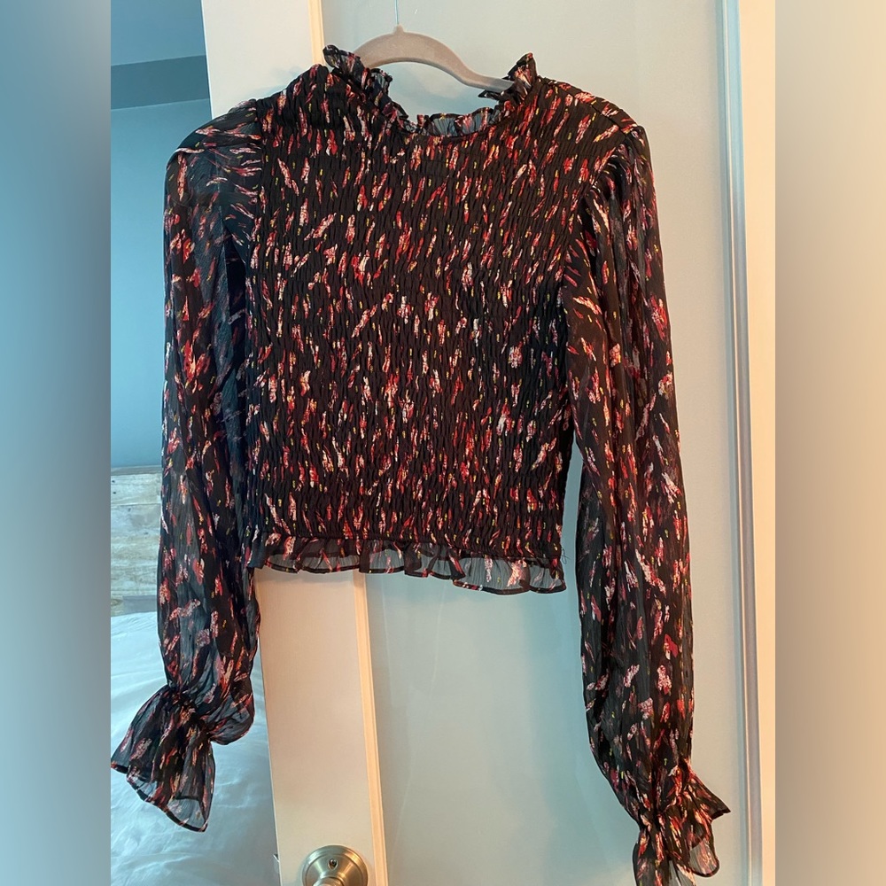 Long sleeve ruched top